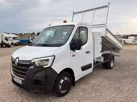 Renault Master 2.3 dCi 145