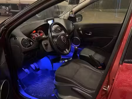 Renault Clio 1.5 dCi 70 TomTom