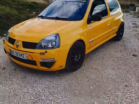 Renault Clio RS 2.0 172