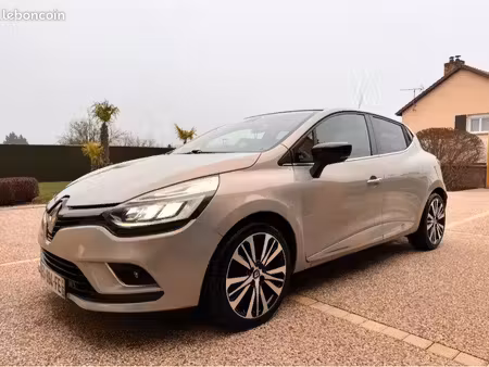 Renault Clio 1.2 TCe 120 Initiale