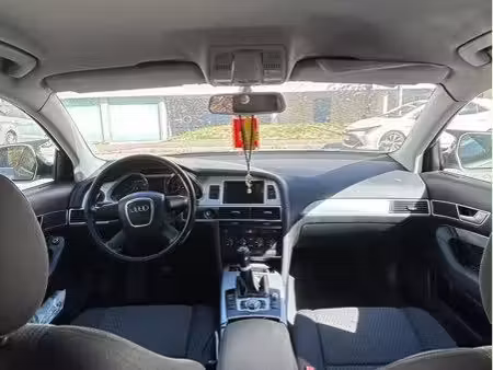 Audi A6 V6 2.8 FSI 190
