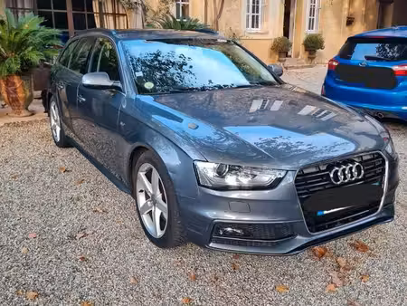 Audi A4 2.0 TDI 150 S line