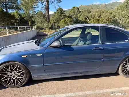 BMW Série 3 330d 3.0 204