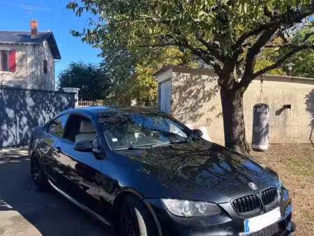 BMW Série 3 335d 3.0 286