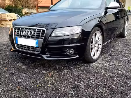 Audi A4 S4 V6 3.0 TFSI 333 quattro