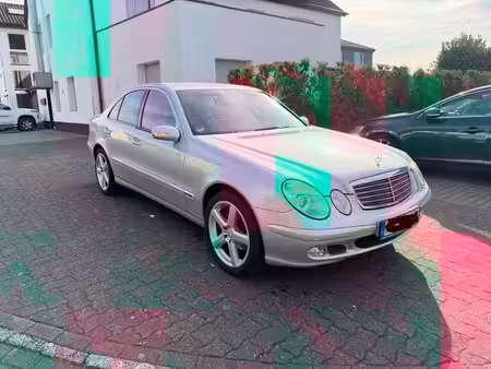 Mercedes-Benz Classe E E 200 2.1 CDI 122 Classic