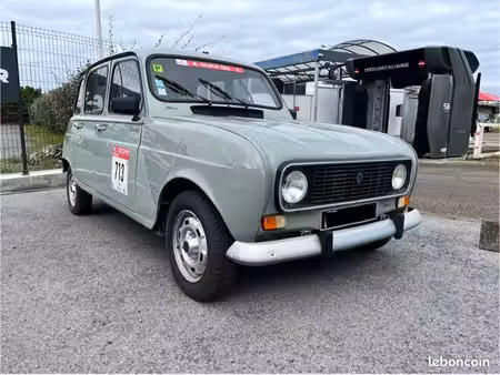 Renault R4 4L