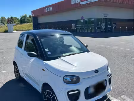 Microcar MGO