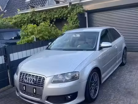 Audi A3 S3 2.0 TFSI 265 quattro
