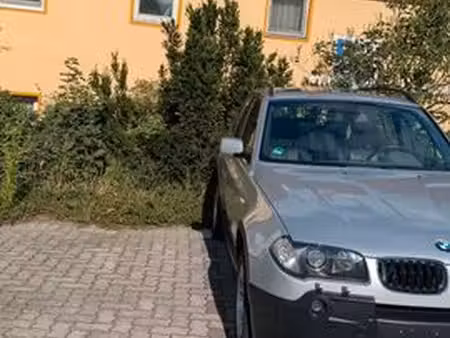 BMW X3 30i 3.0 231