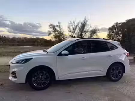Ford Kuga 2.5 190 ST Line 4x4