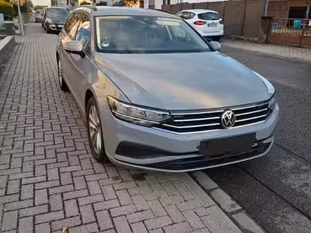 Volkswagen Passat 2.0 TDI 110
