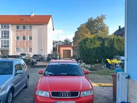 Audi A4 1.8 125