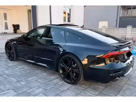 Audi A7 RS7 V8 4.0 600 quattro