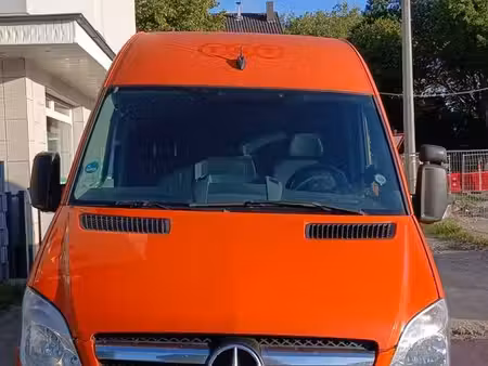 Mercedes-Benz Sprinter 