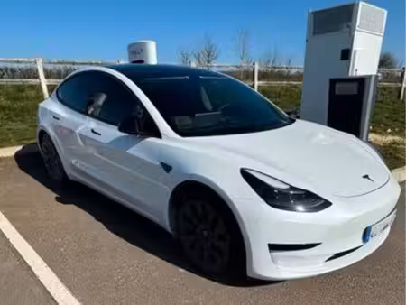 Tesla Model 3 Standard Plus 275