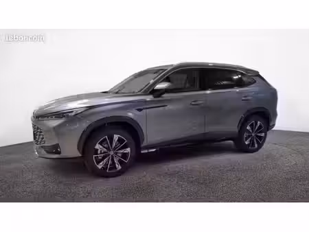 MG EHS 1.5 224 Luxury