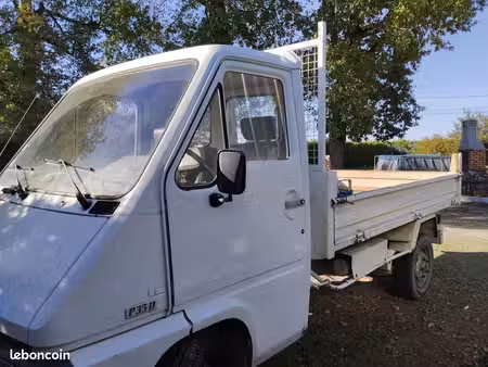 Renault Master 2.5