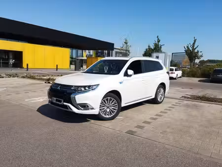 Mitsubishi Outlander PHEV 2.4 135 4x4