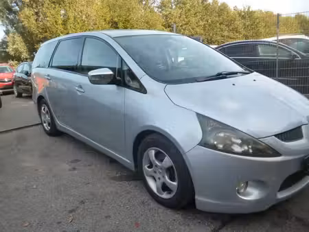 Mitsubishi Grandis 2.4 165 Intense