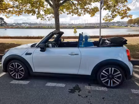 Mini Cabrio Cooper 1.5 136