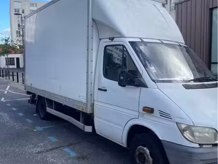 Mercedes-Benz Sprinter 