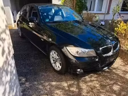 BMW Série 3 320i 2.0 170