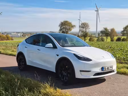Tesla Model Y Grande Autonomie 4x4