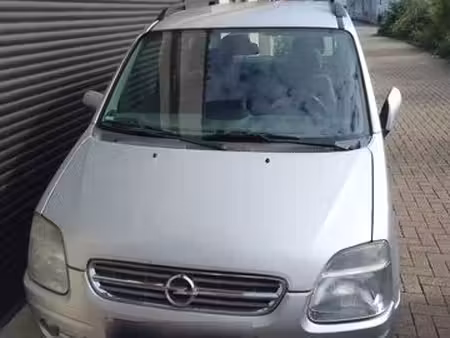 Opel Agila 