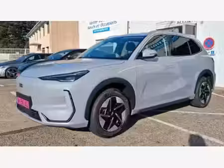 Geely E5 