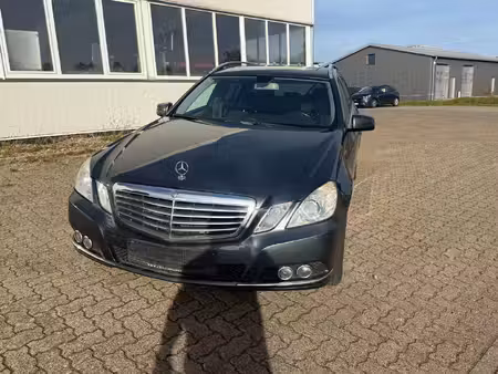 Mercedes-Benz Classe E E 200 Elegance