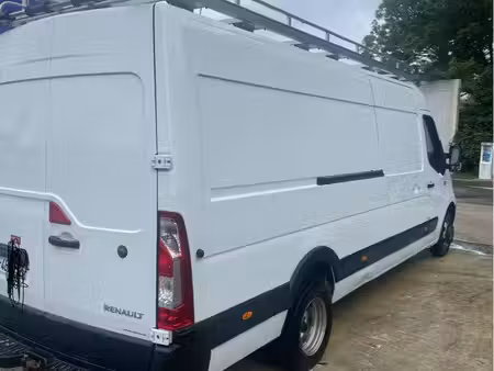 Renault Master 2.3 dCi 165