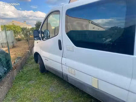 Renault Trafic 1.9 dCi 100