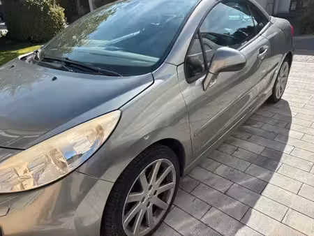 Peugeot 207 CC 1.6 HDi 110