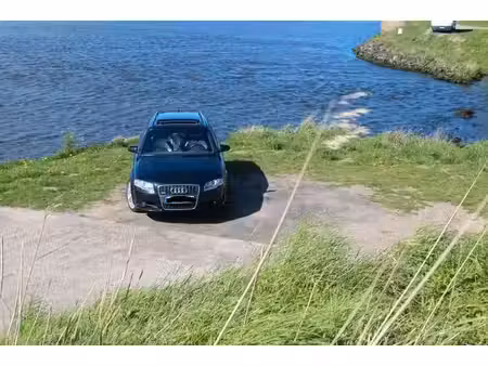 Audi A4 V6 2.7 TDI 180