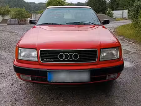 Audi 100 2.3
