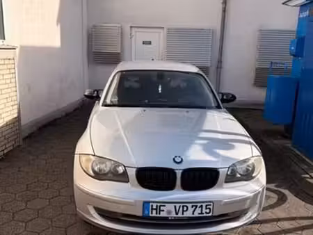 BMW Série 1 118i 2.0 143
