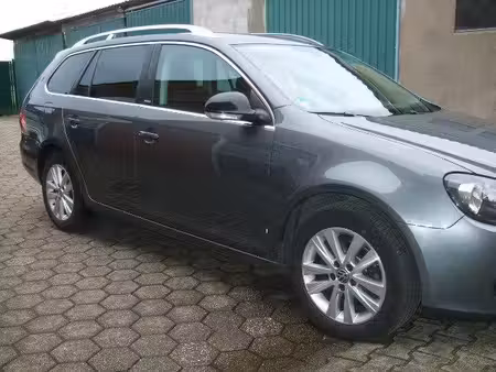 Volkswagen Golf 1.6 TDI 105