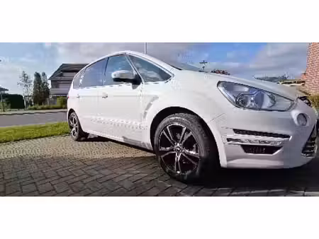 Ford S-Max 2.2 TDCi 200 Titanium