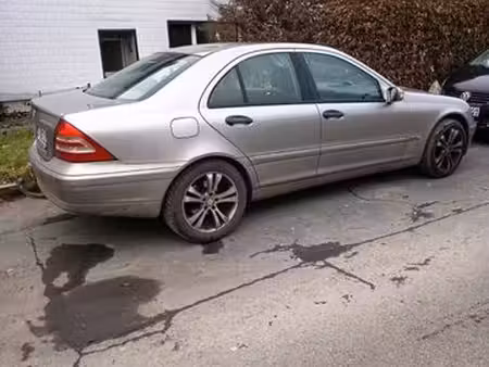 Mercedes-Benz Classe C C 180 2.0 129