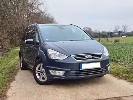 Ford Galaxy 2.0 TDCi 140 Titanium