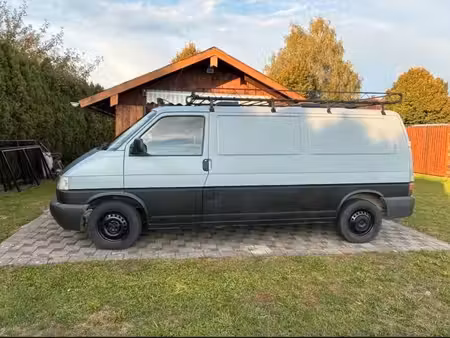 Volkswagen Transporter T4 2.5 TDI 102
