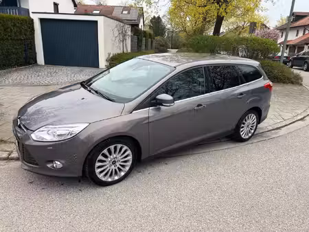 Ford Focus ST 1.6 EcoBoost 182 Titanium