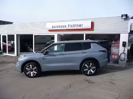 Mitsubishi Outlander PHEV 2.4 306