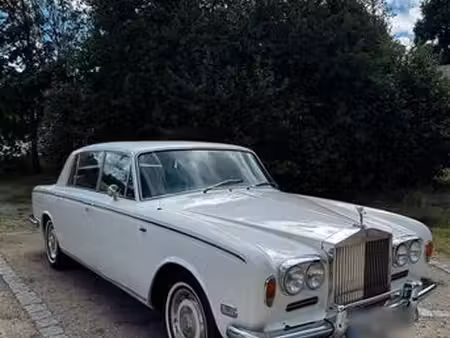 Rolls-Royce Silver Shadow