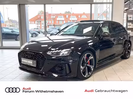 Audi A4 quattro