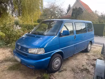 Volkswagen Transporter T4 2.5 TDI 102