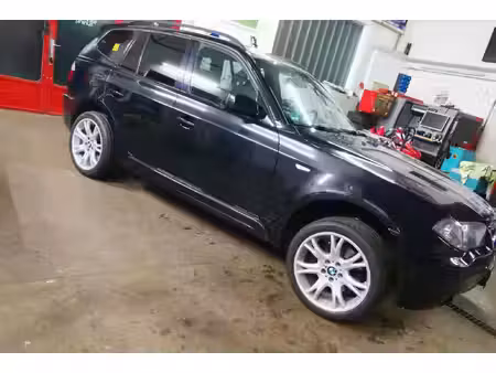 BMW X3 30d 3.0 218