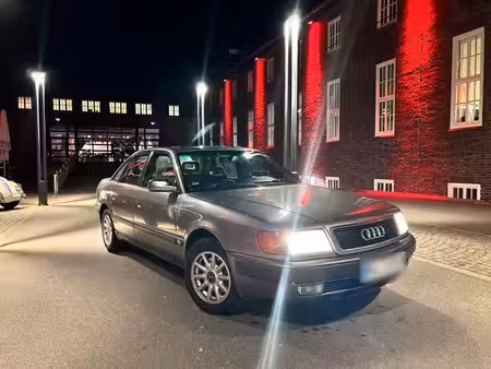 Audi 100 V6 2.8