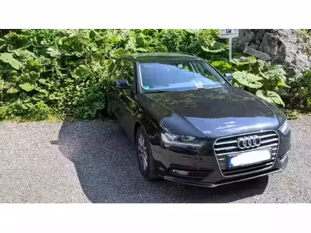 Audi A4 2.0 TDI 150 Attraction quattro